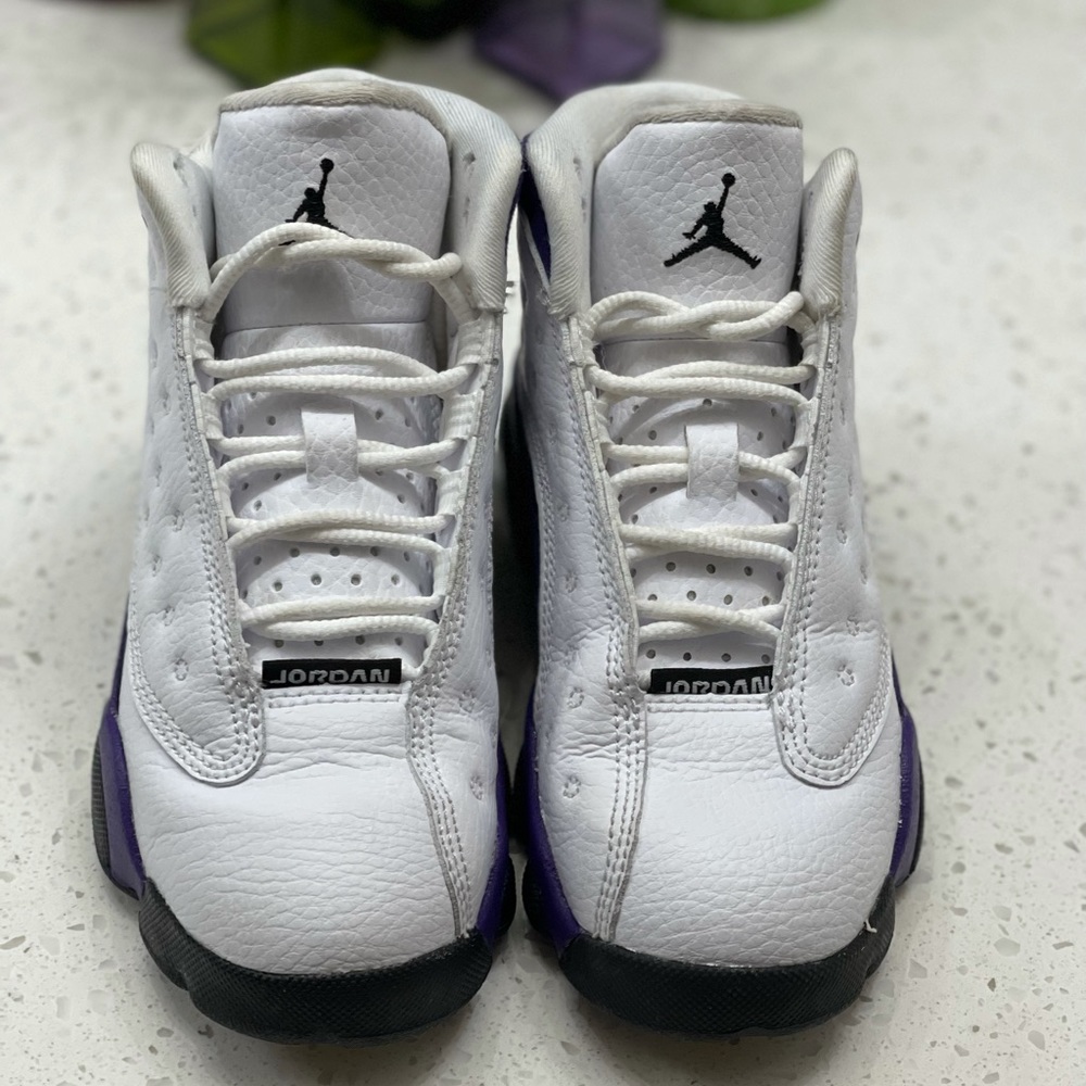 Jordan 13 Retro. White/Black-Court Purple. Size 12C.